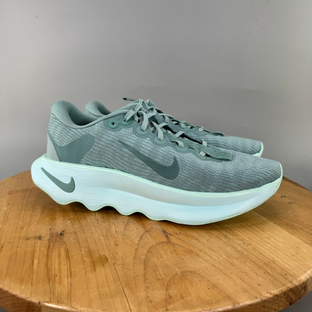 Nike Motiva Womens Size 11.5 Shoes Athletic Running Cannon Mineral Jade Ice NEW